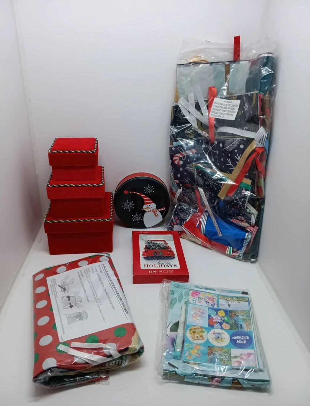 Christmas And Birthday Lot Of 8 Pieces, Round Cookie Tin And Gift Boxes Empty