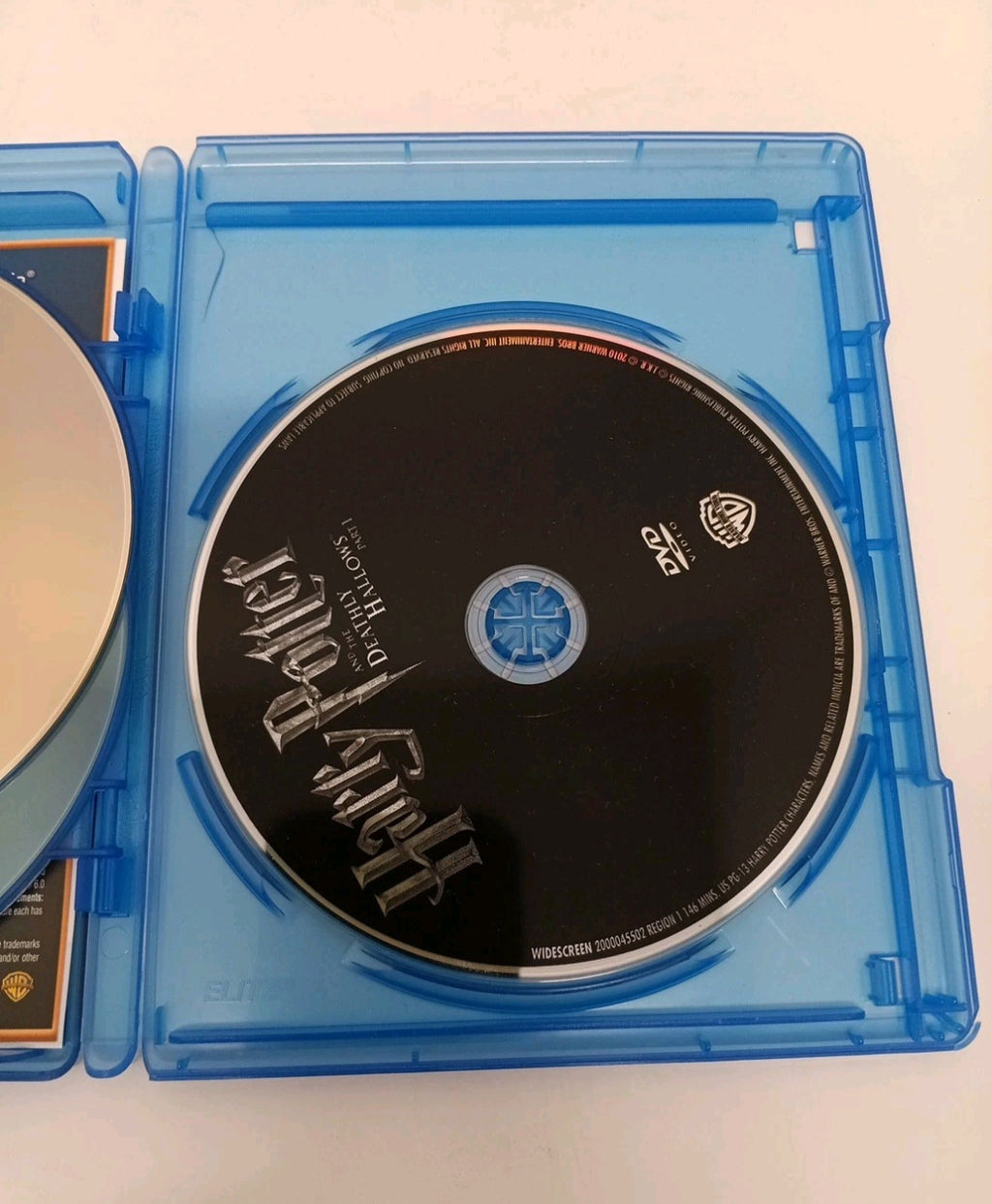 Harry Potter Deathly Hallows Part 1 Blu-ray With Extras