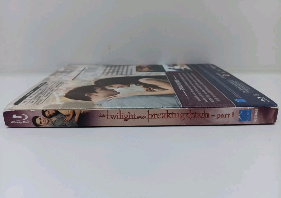 The Twilight Saga: Breaking Dawn, Part 1 (Blu-ray, 2011)