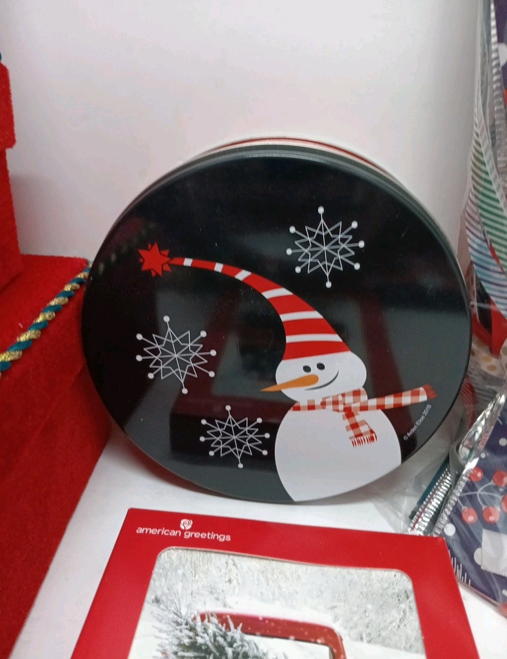 Christmas And Birthday Lot Of 8 Pieces, Round Cookie Tin And Gift Boxes Empty