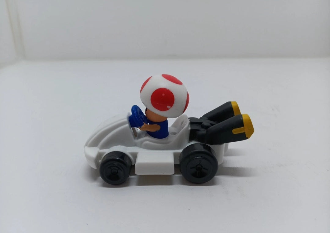 2022 McDONALD'S Mario Kart Nintendo HAPPY MEAL TOY - Toad #5